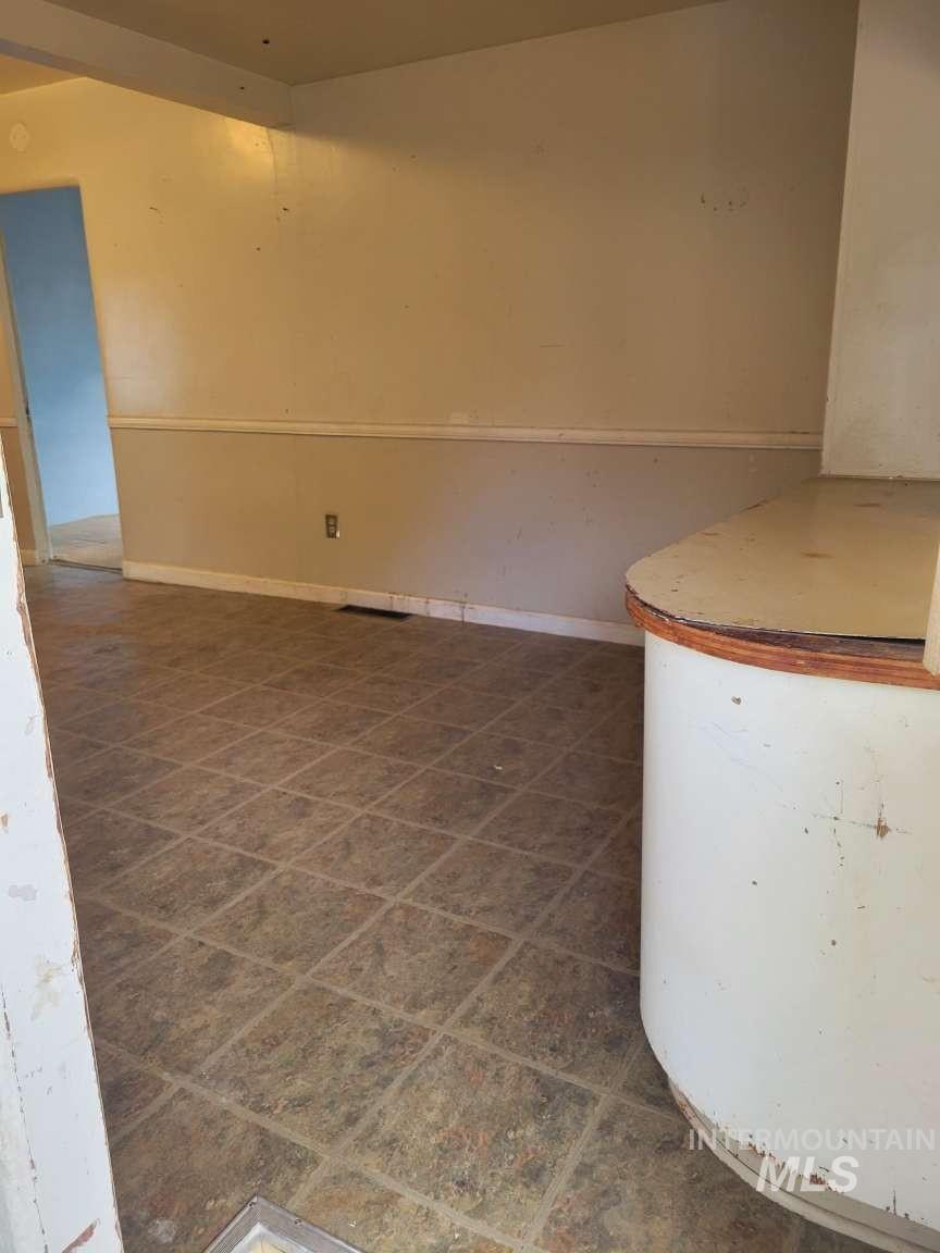 1129 6th Ave Property Photo 21