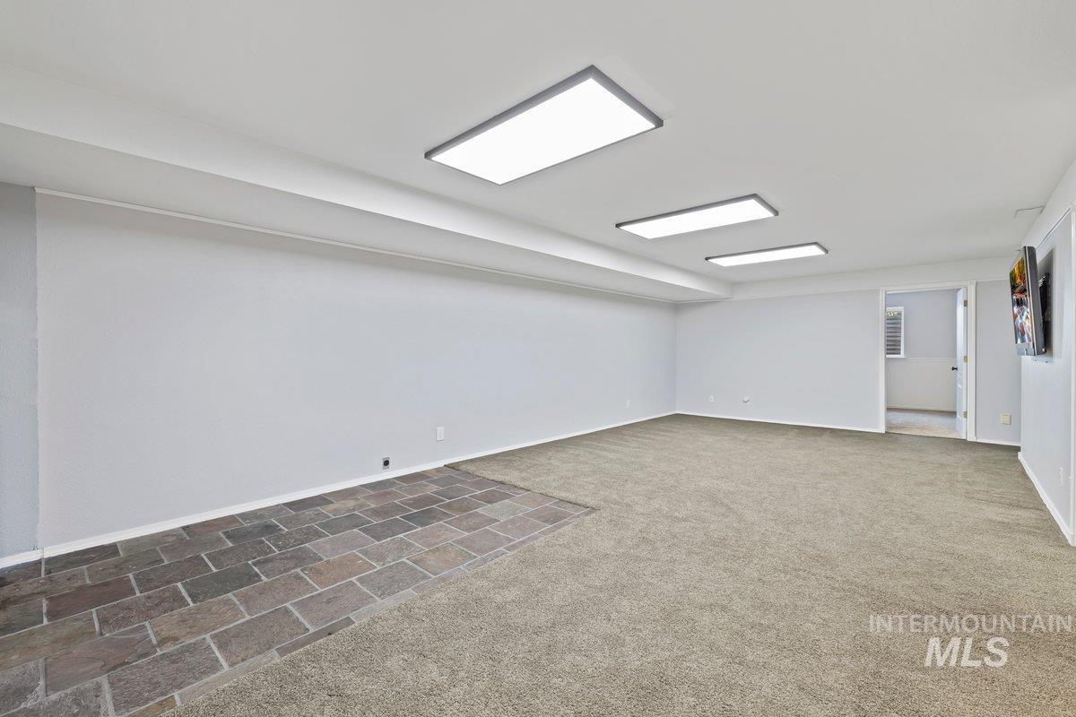 8352 S Old Farm Pl. Property Photo 25