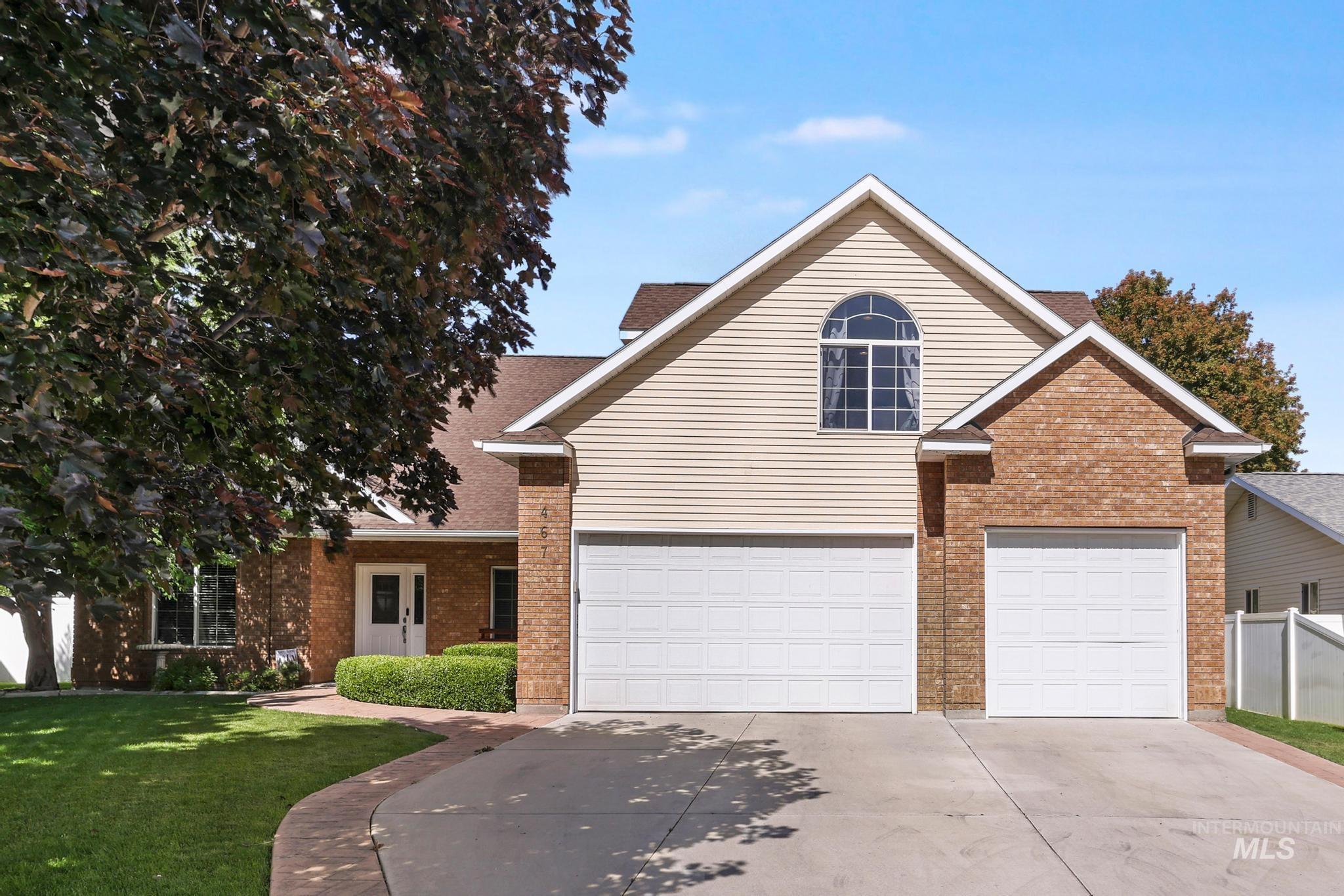 467 Wildrose Loop