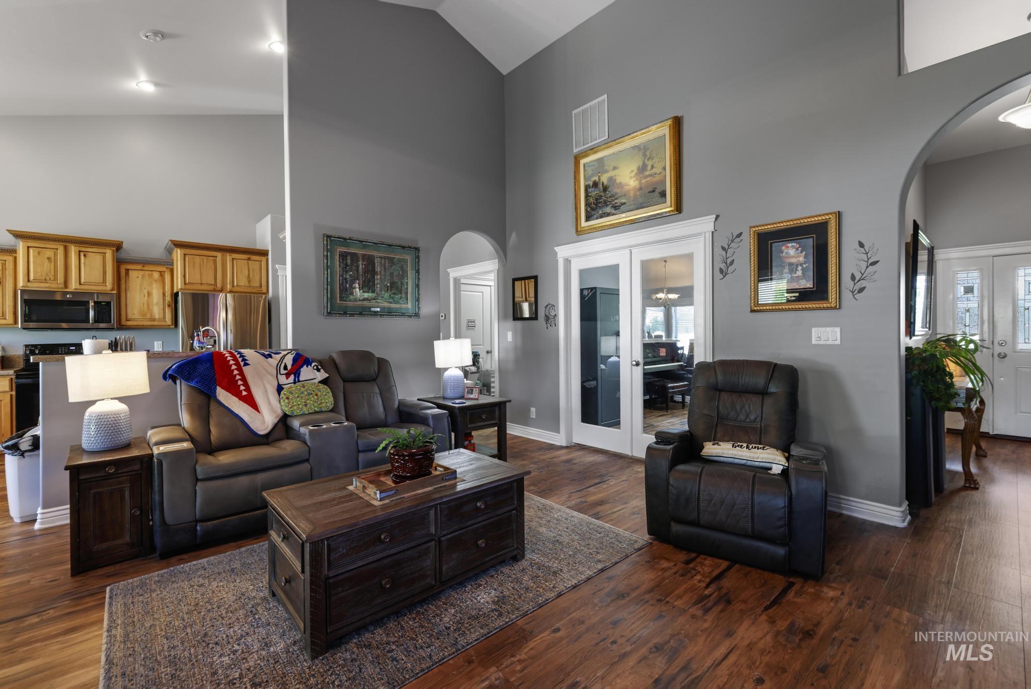 467 Wildrose Loop Property Photo 11