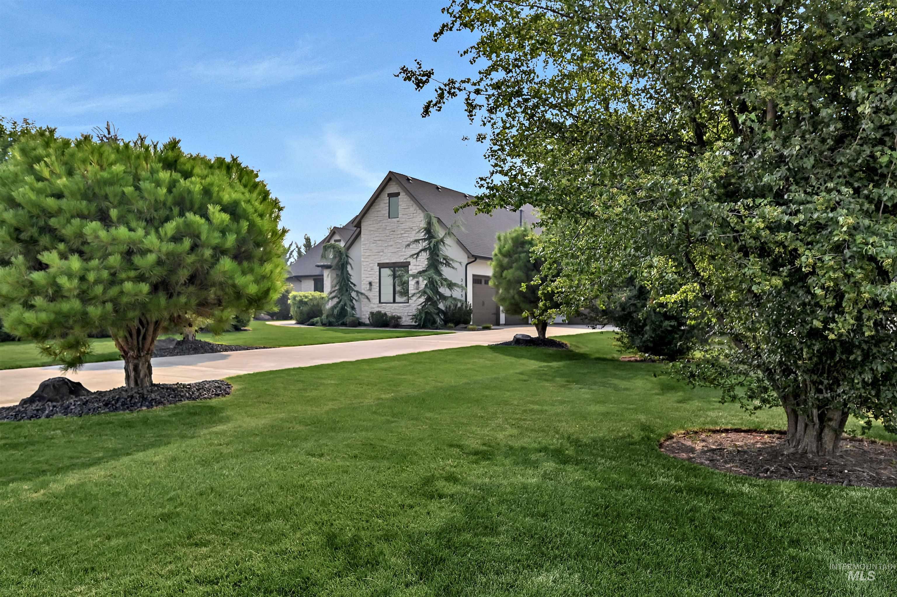 3835 W Sugar Tree Court Property Photo 4