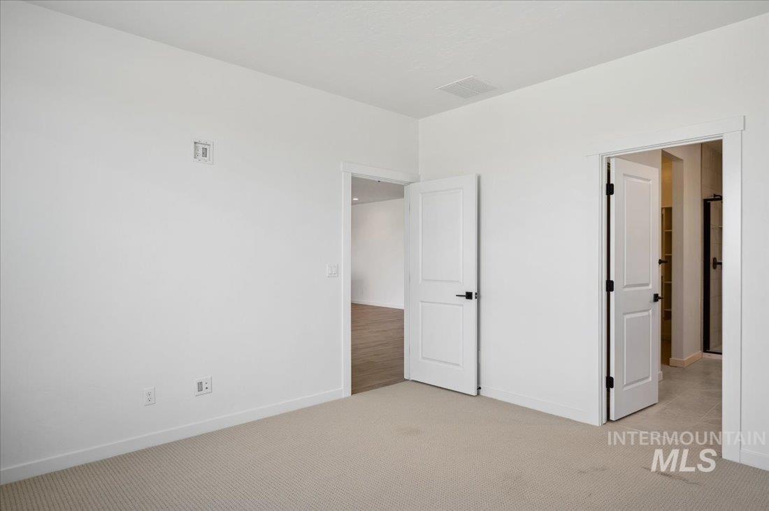 8636 S Copperdale Ave Property Photo 5