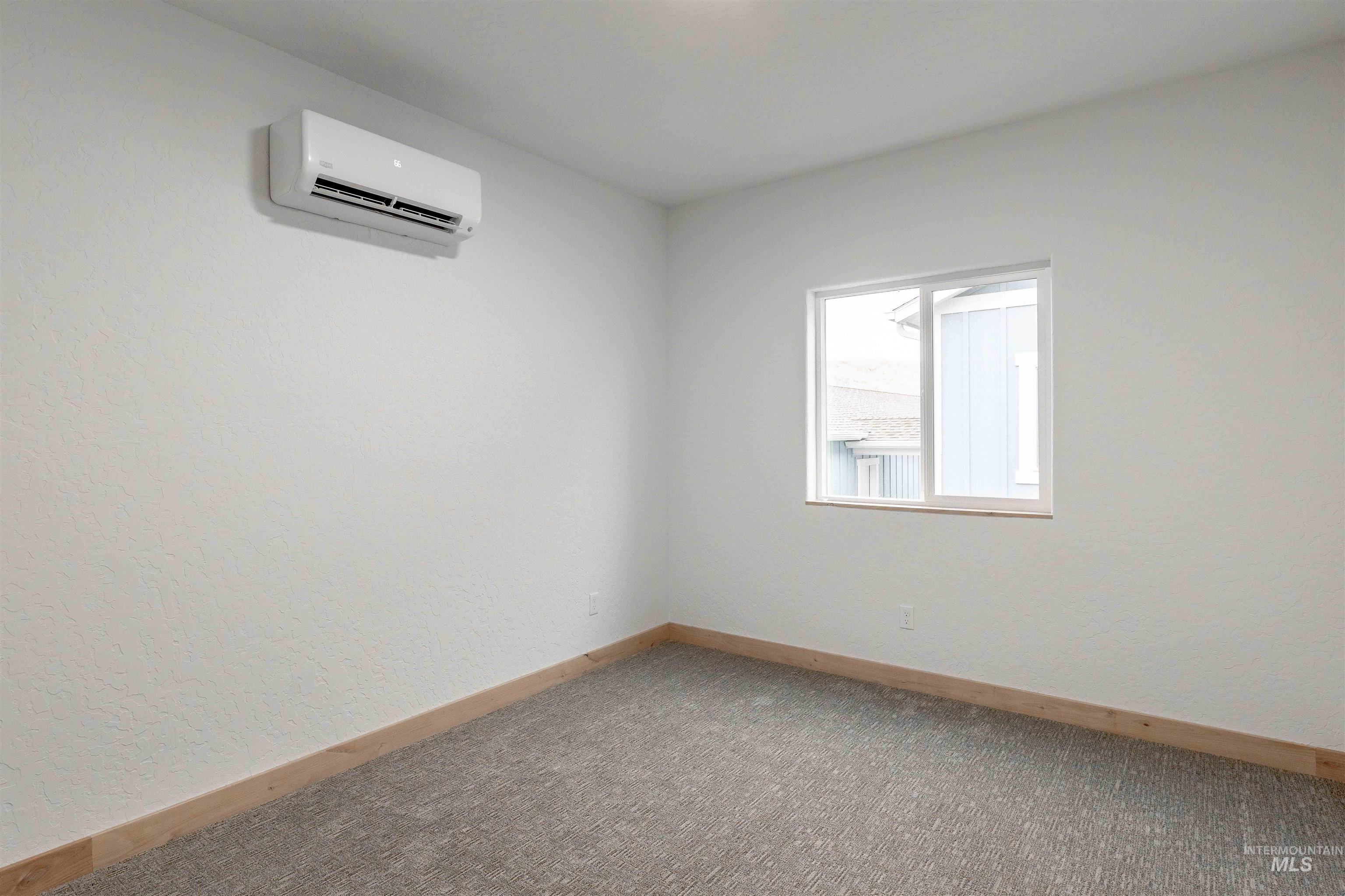 1215 Edington Ave Property Photo 22