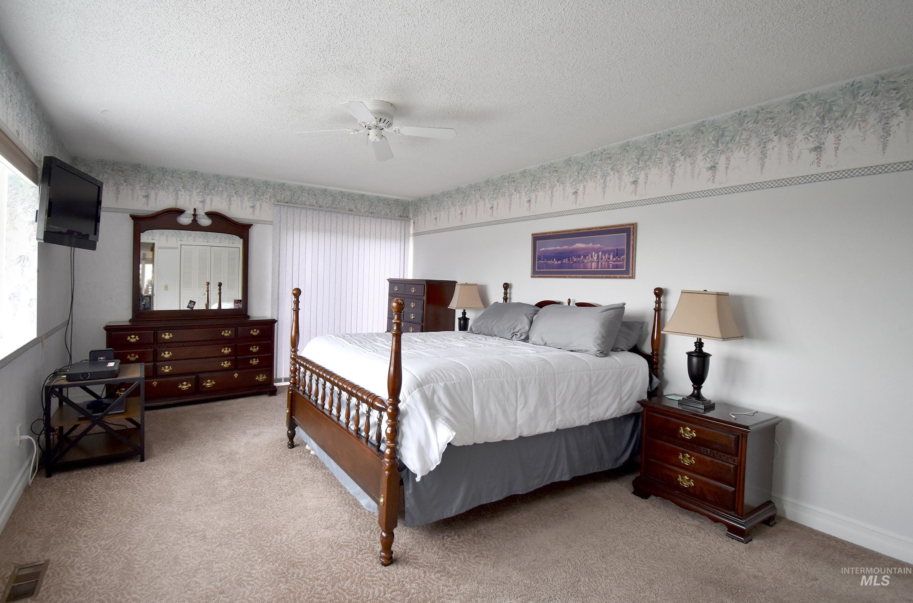 2618 Grandview Drive Property Photo 18