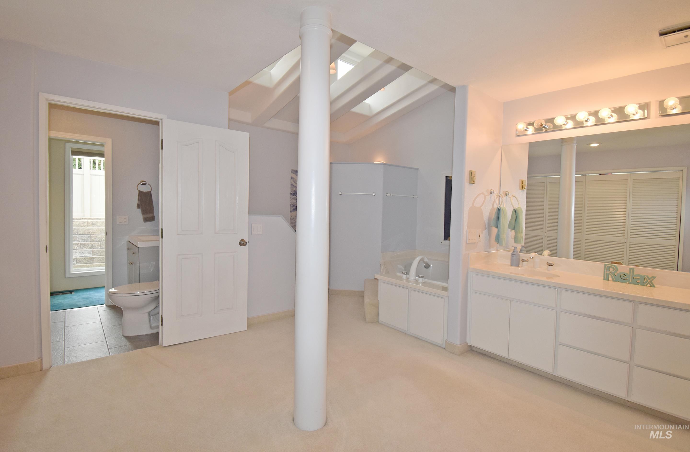 2618 Grandview Drive Property Photo 20