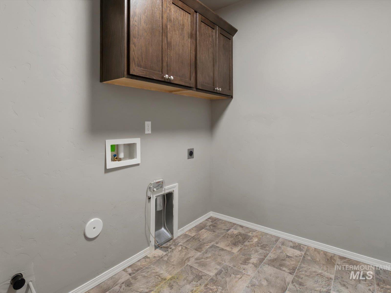 1900 Thomas Ln Property Photo 39
