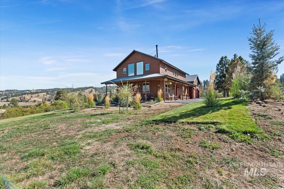 34 Crosstimber Loop Property Photo 1
