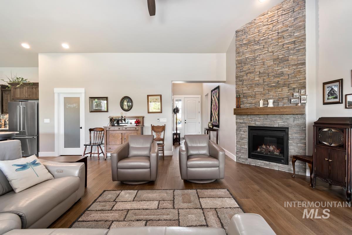 5685 W Night Sky Ct Property Photo 6