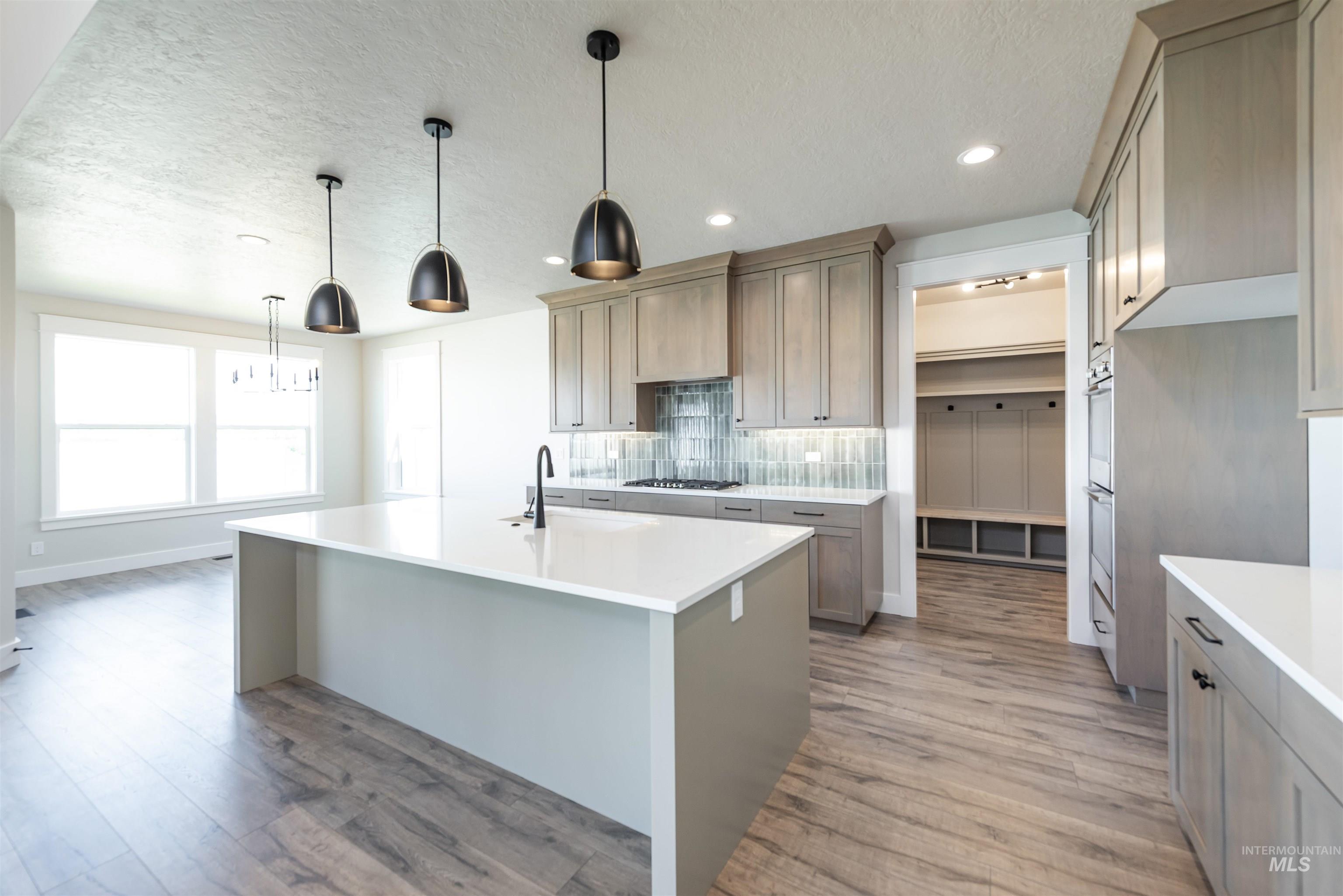 9454 S Egg Harbor Property Photo 8