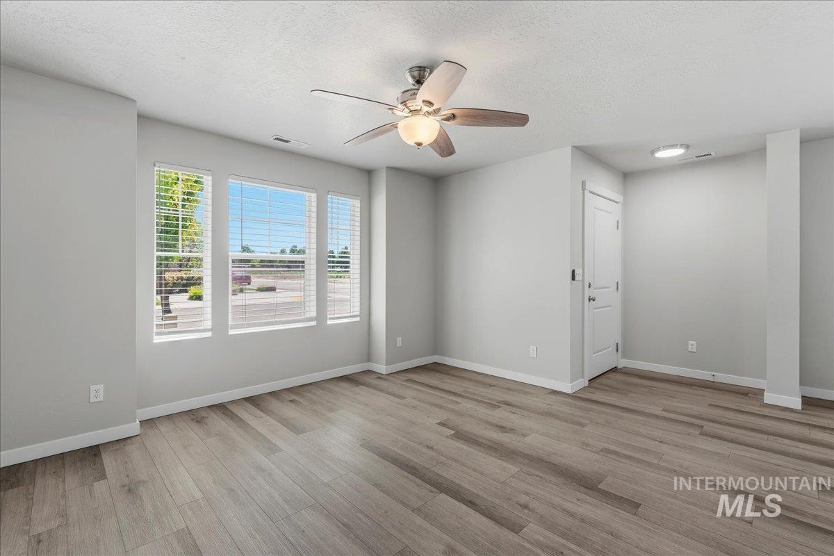 2472 E Blue Tick St Property Photo 6