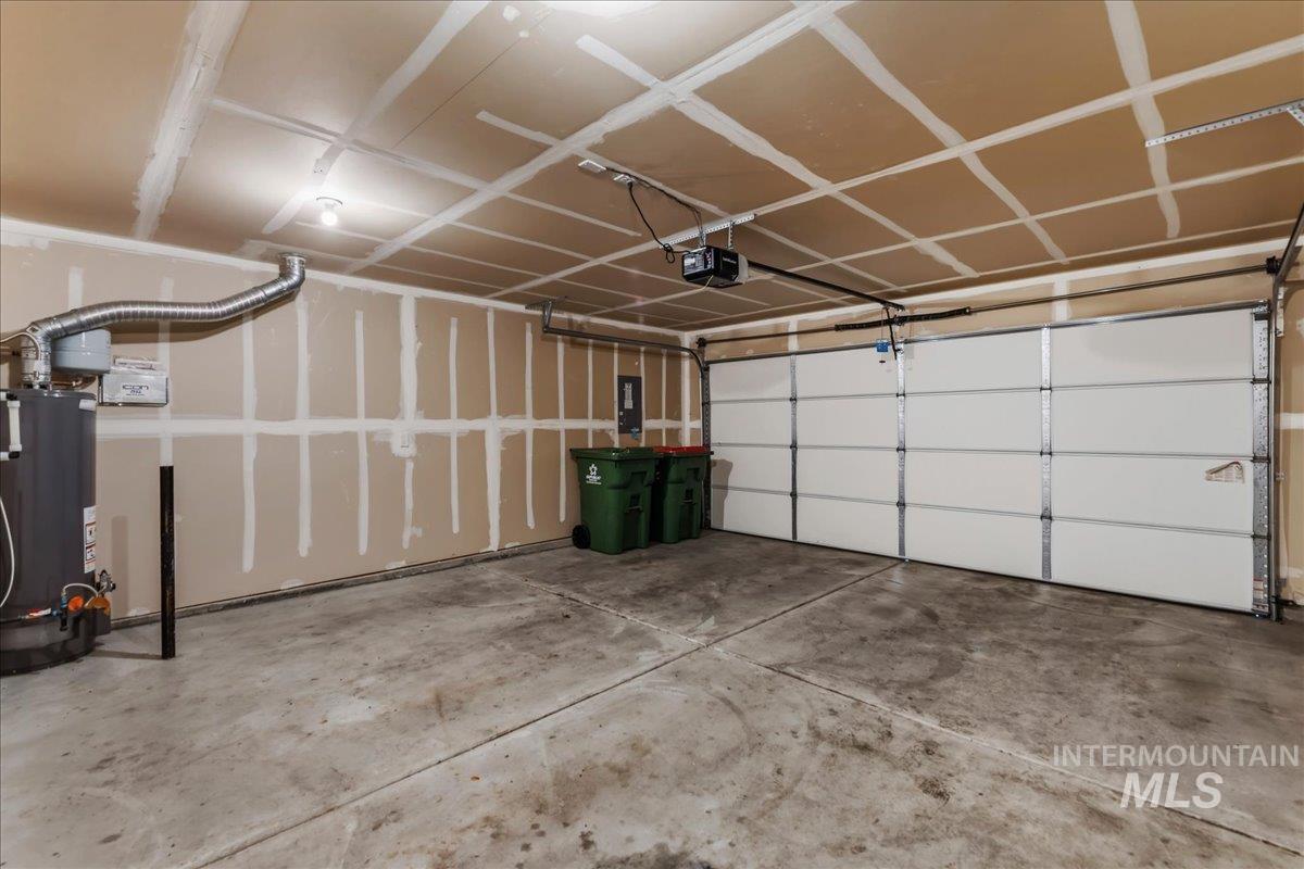 2472 E Blue Tick St Property Photo 18
