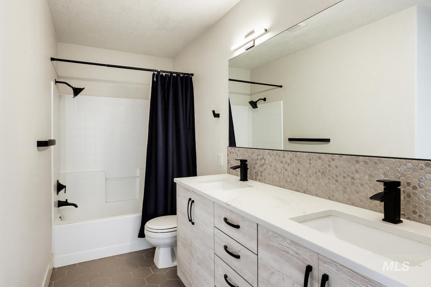 369 S Winthrop Way Property Photo 34