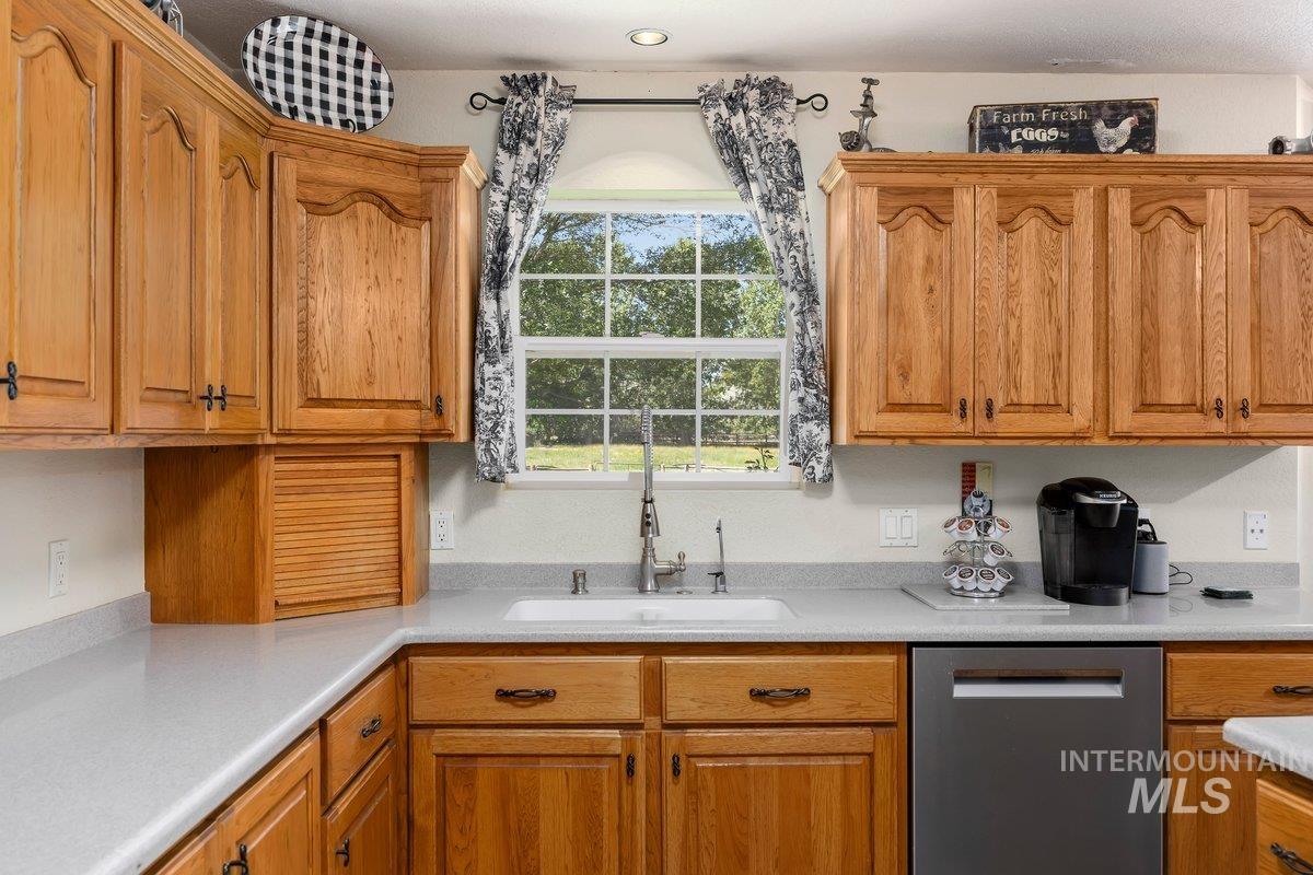 4027 N 3500 E Property Photo 13