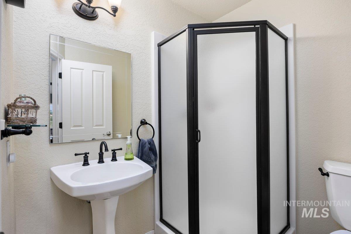 4027 N 3500 E Property Photo 18