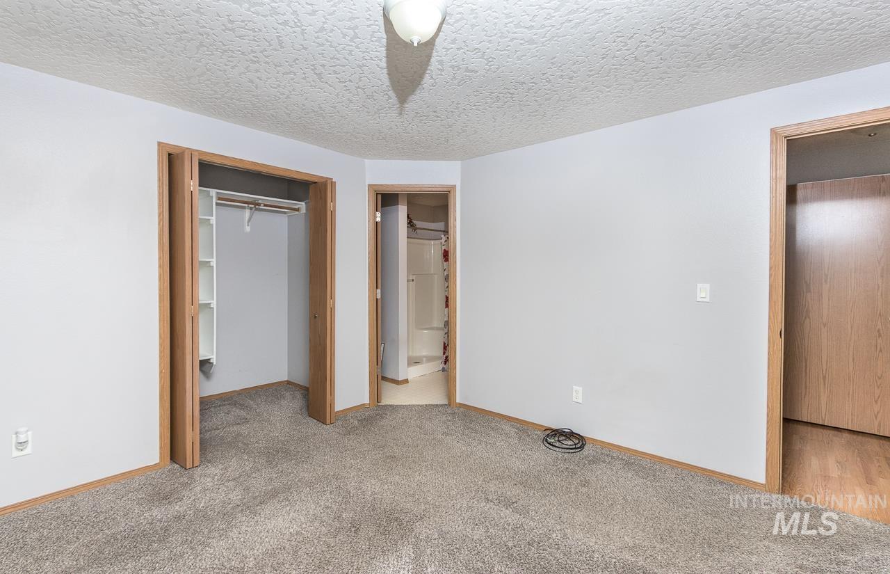 2605 Sunflower Drive Property Photo 14