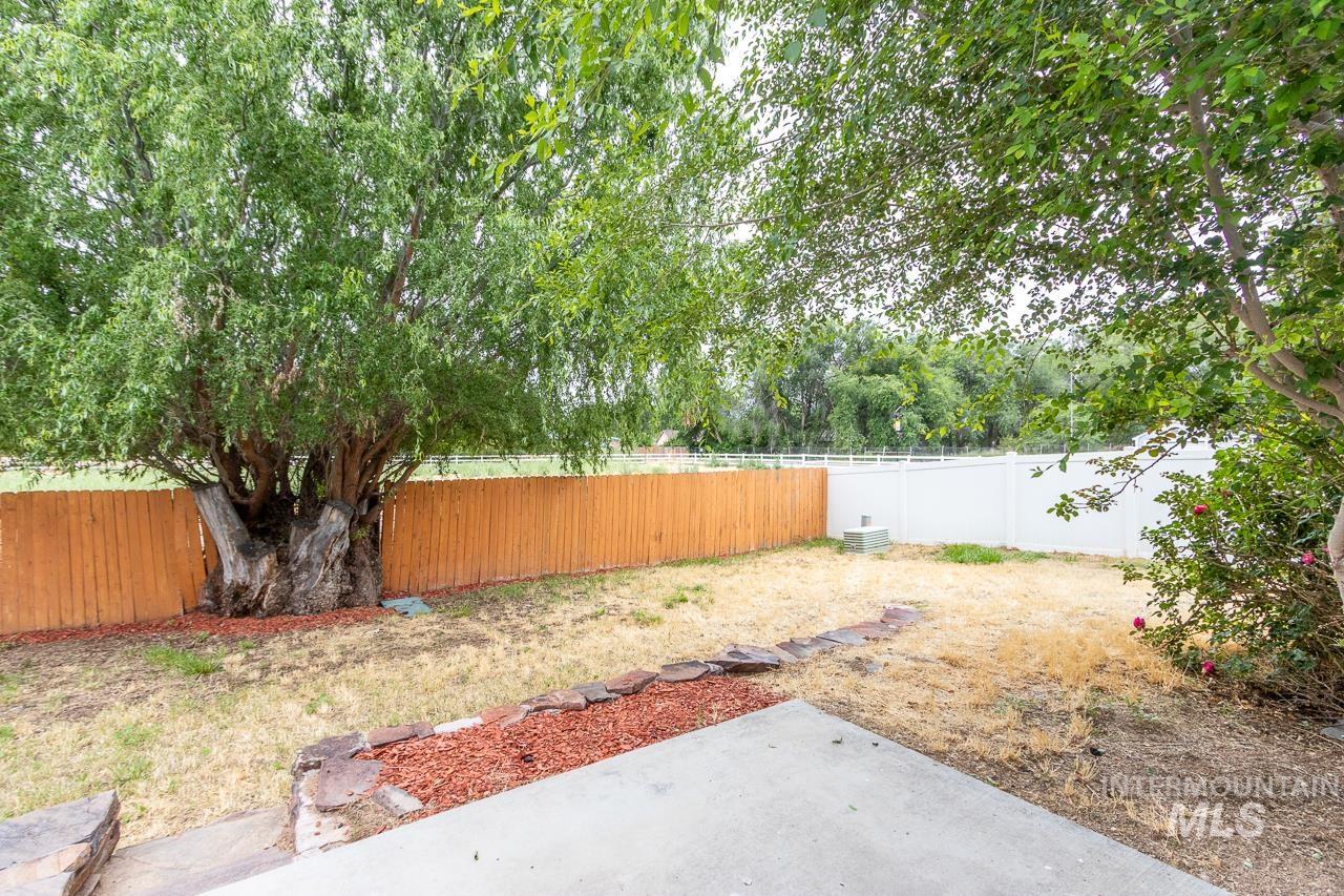2605 Sunflower Drive Property Photo 17