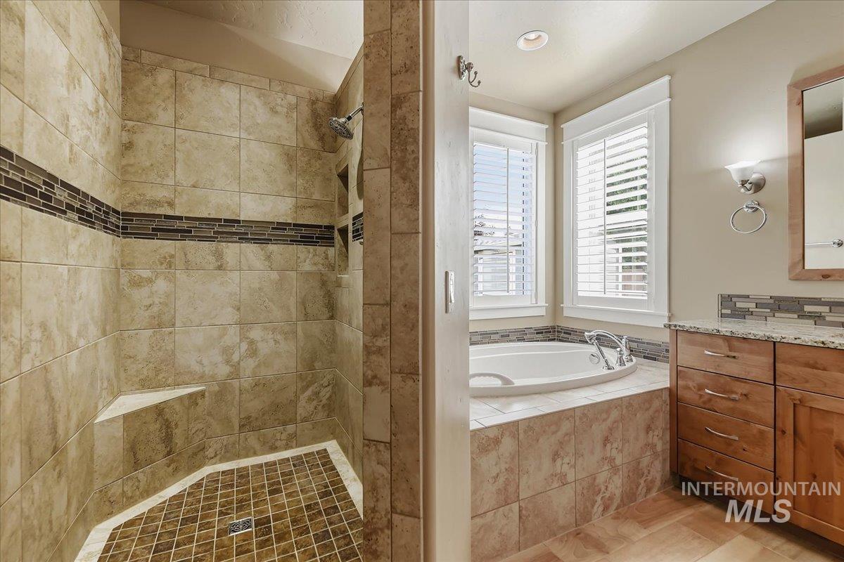 5944 W. Braveheart Dr. Property Photo 21