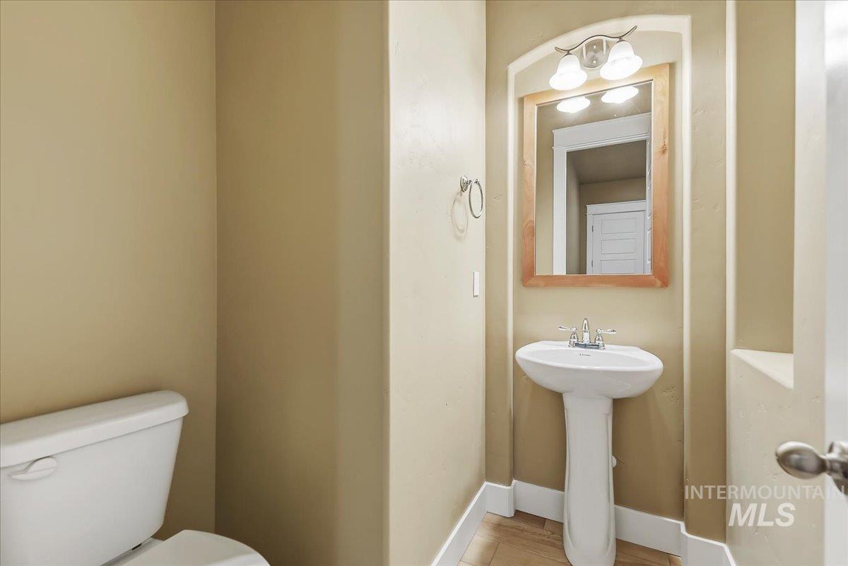 5944 W. Braveheart Dr. Property Photo 28