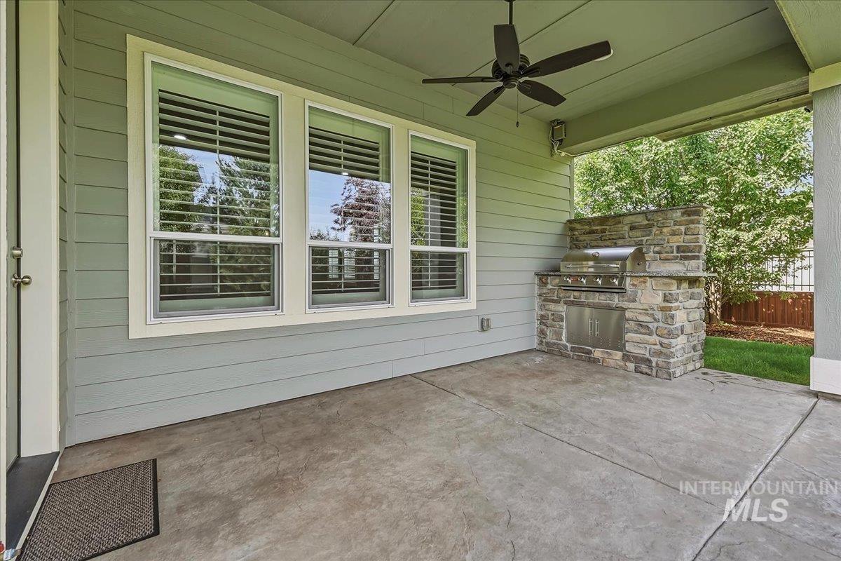5944 W. Braveheart Dr. Property Photo 31
