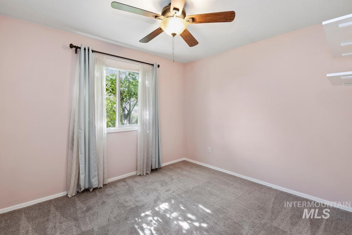11644 W Trinity Ave Property Photo 17