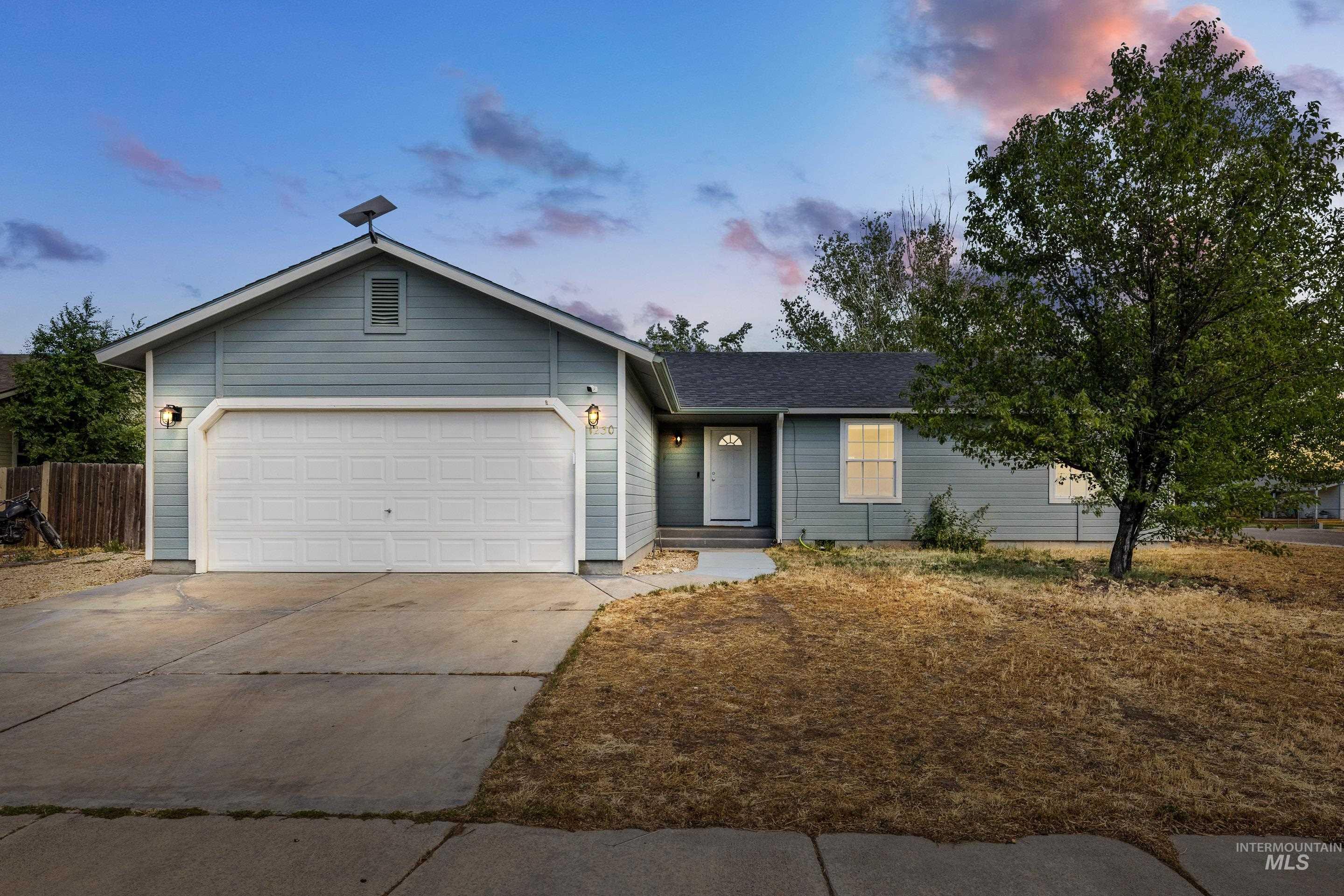 1230 Del Mar St Property Photo 1