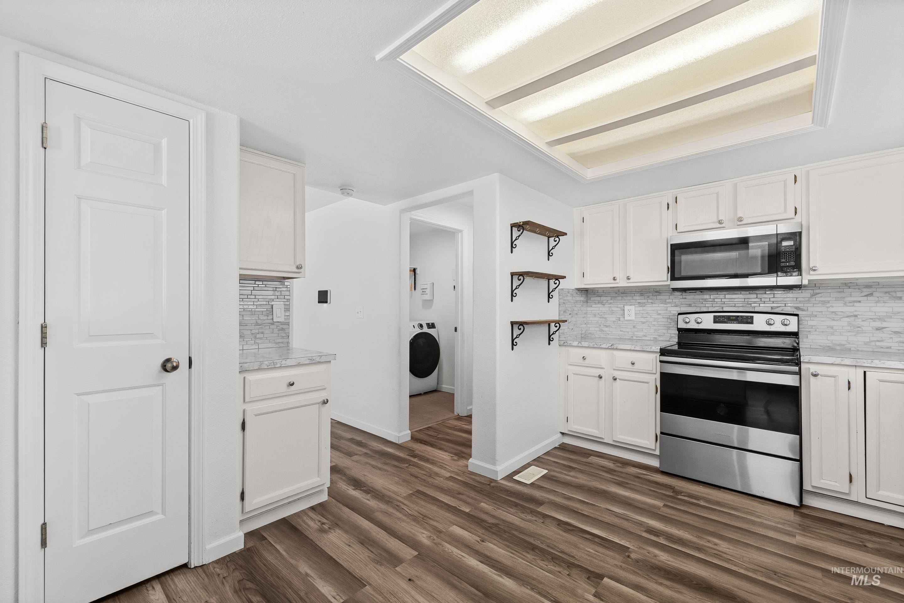 1230 Del Mar St Property Photo 16