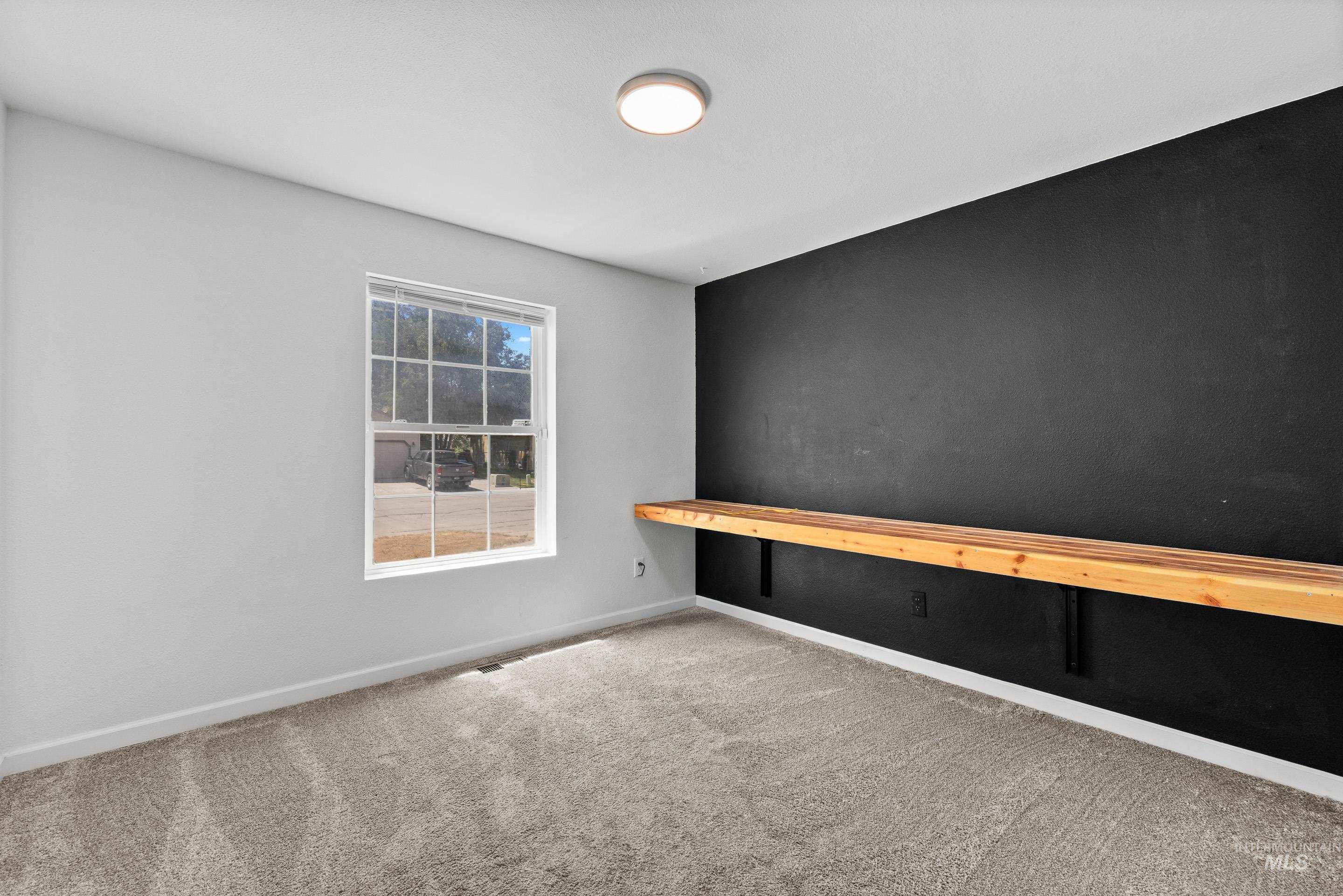 1230 Del Mar St Property Photo 30