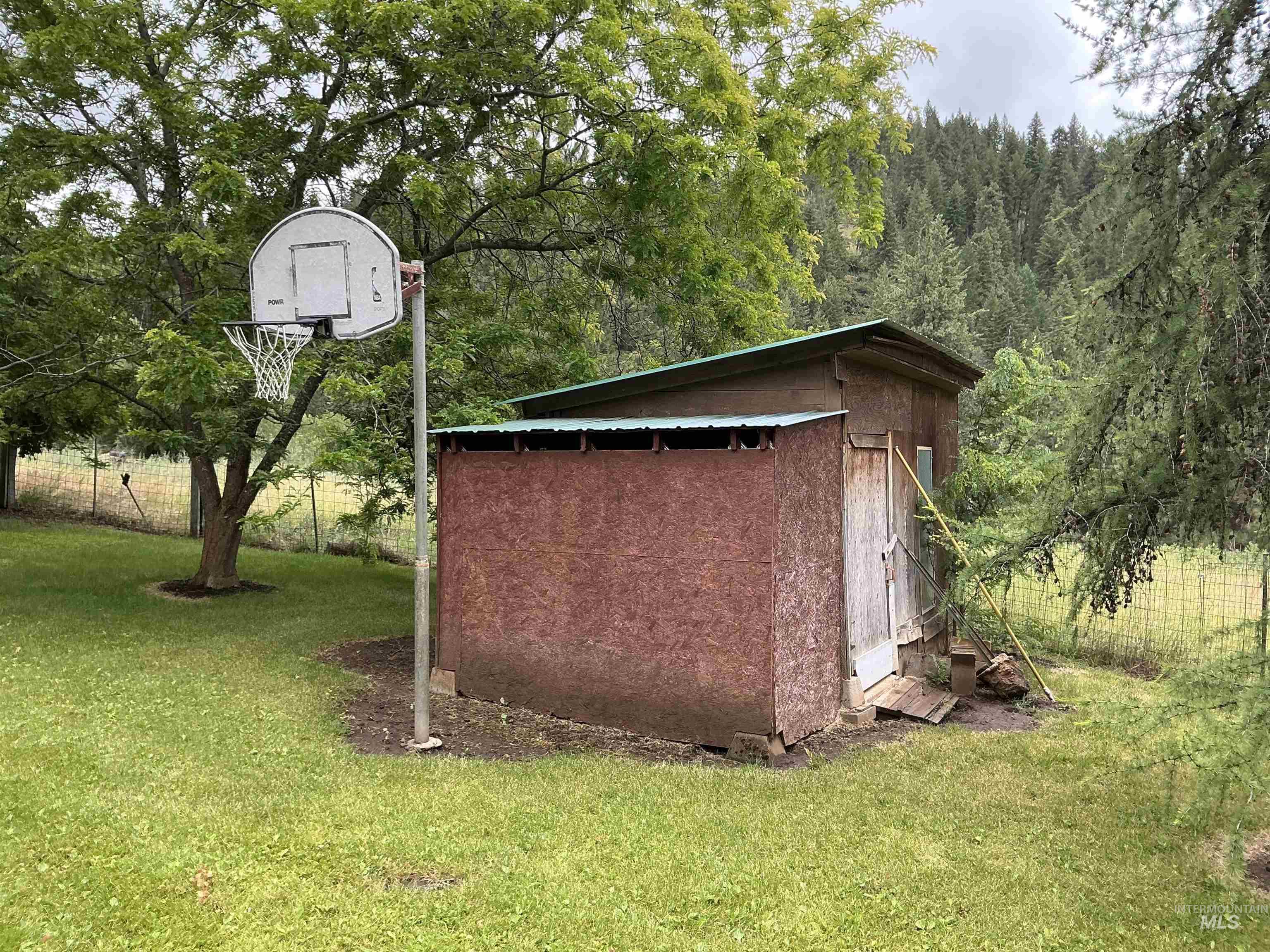 2806 Highway 95 Property Photo 18