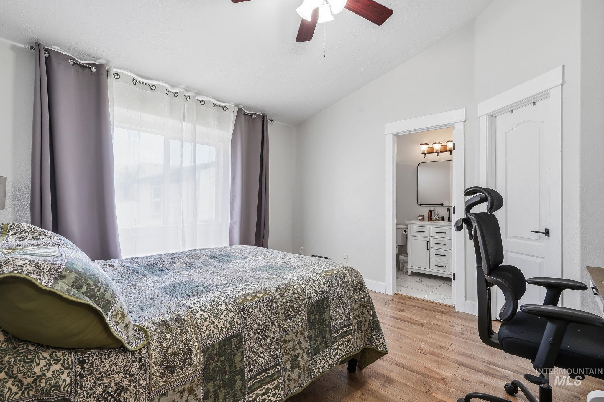 10639 Empress St Property Photo 12
