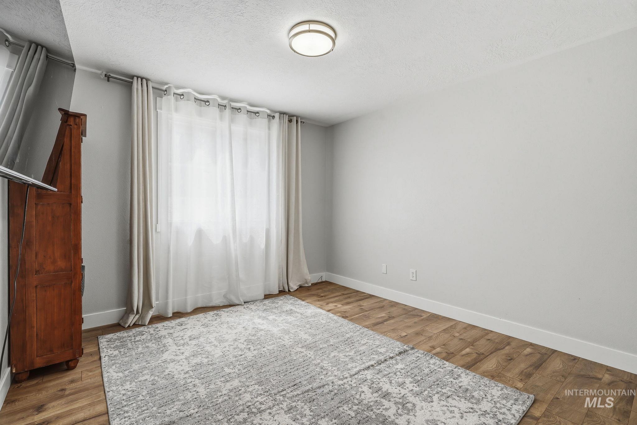 10639 Empress St Property Photo 16