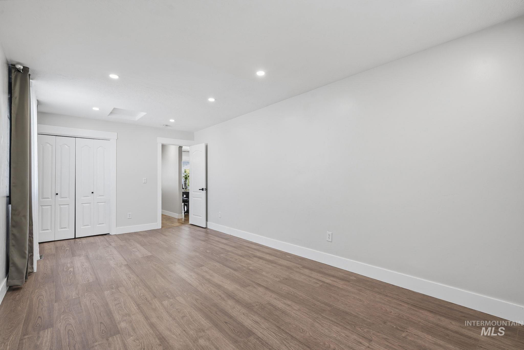 10639 Empress St Property Photo 18