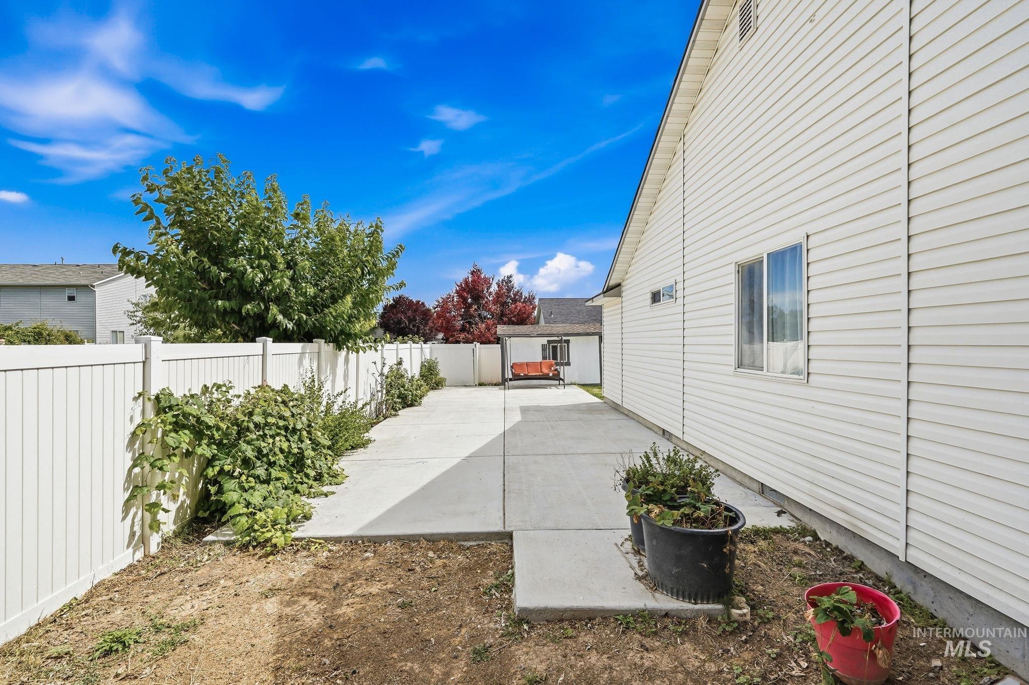 10639 Empress St Property Photo 26