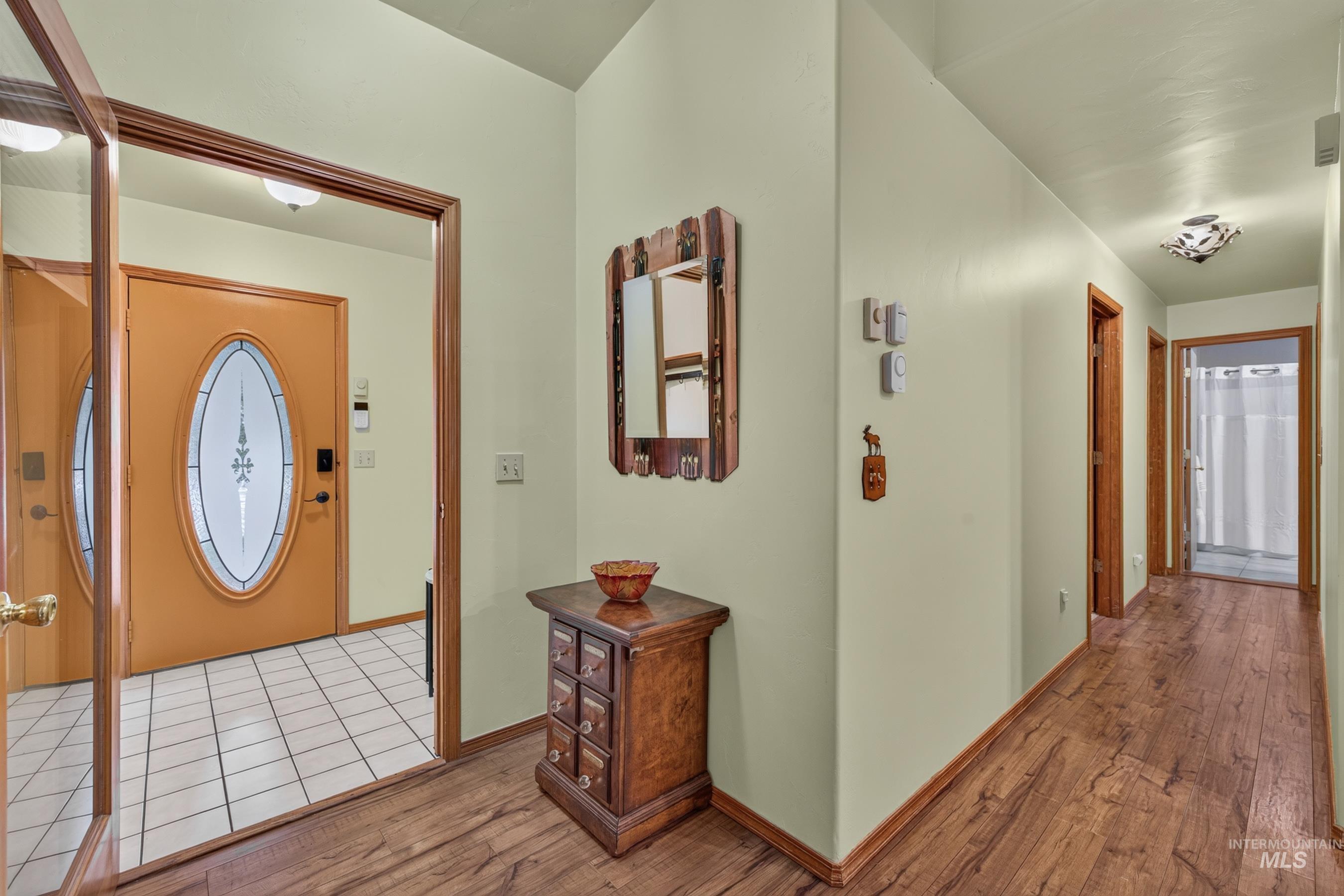 649 Woodlands Drive Property Photo 4