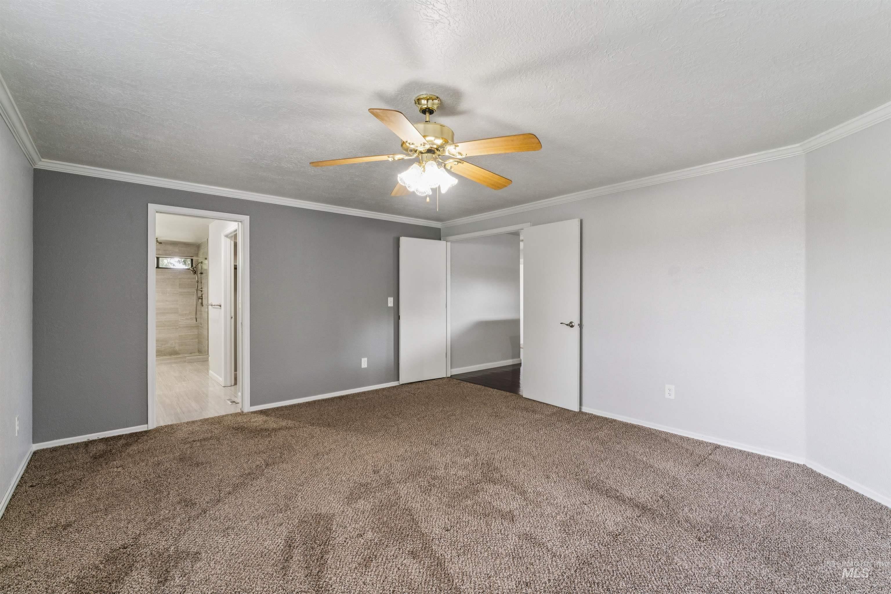 9831 W Ripley St Property Photo 21