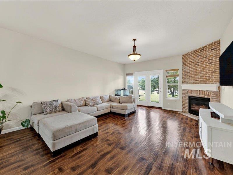 7342 W Gillis Rd Property Photo 6