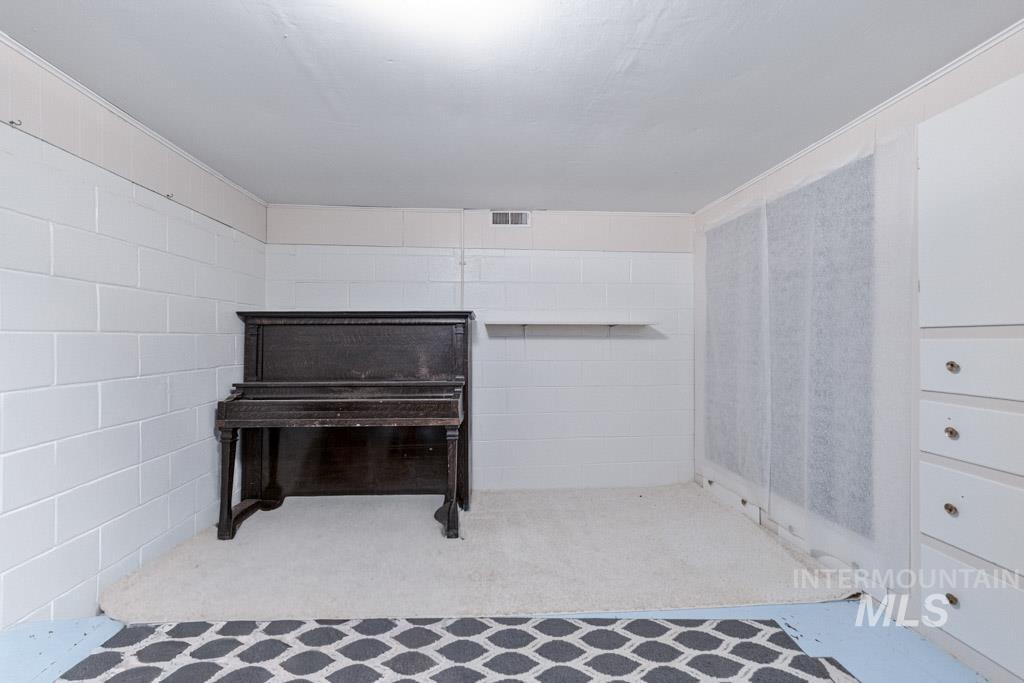 259 Highway 12 Property Photo 27