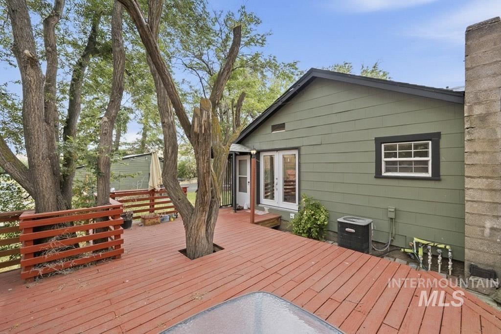 259 Highway 12 Property Photo 37
