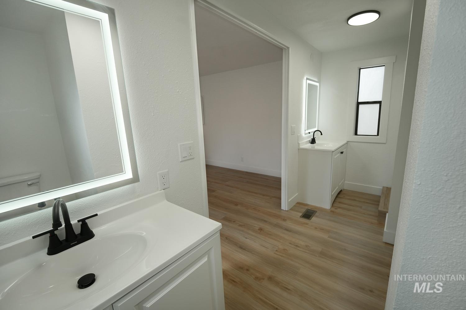 7826 Manassas Ln Property Photo 32