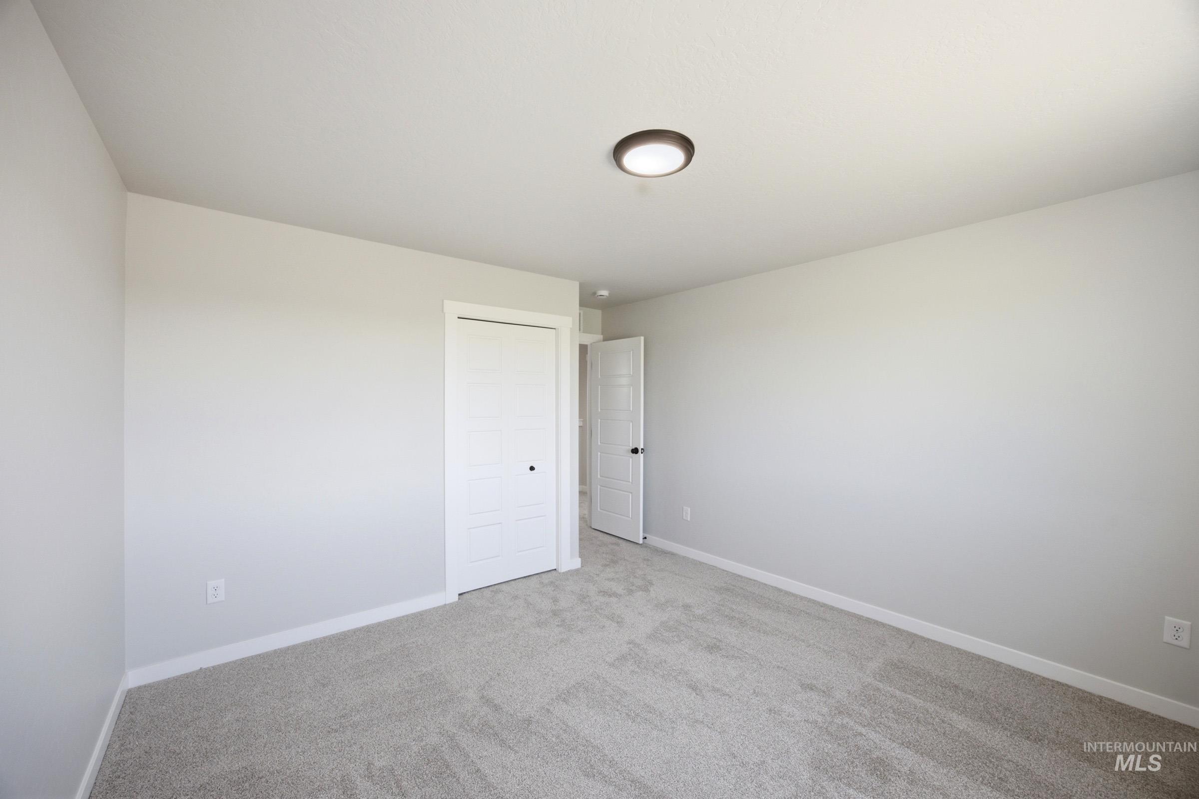 7277 W Trumbull Ct Property Photo 26