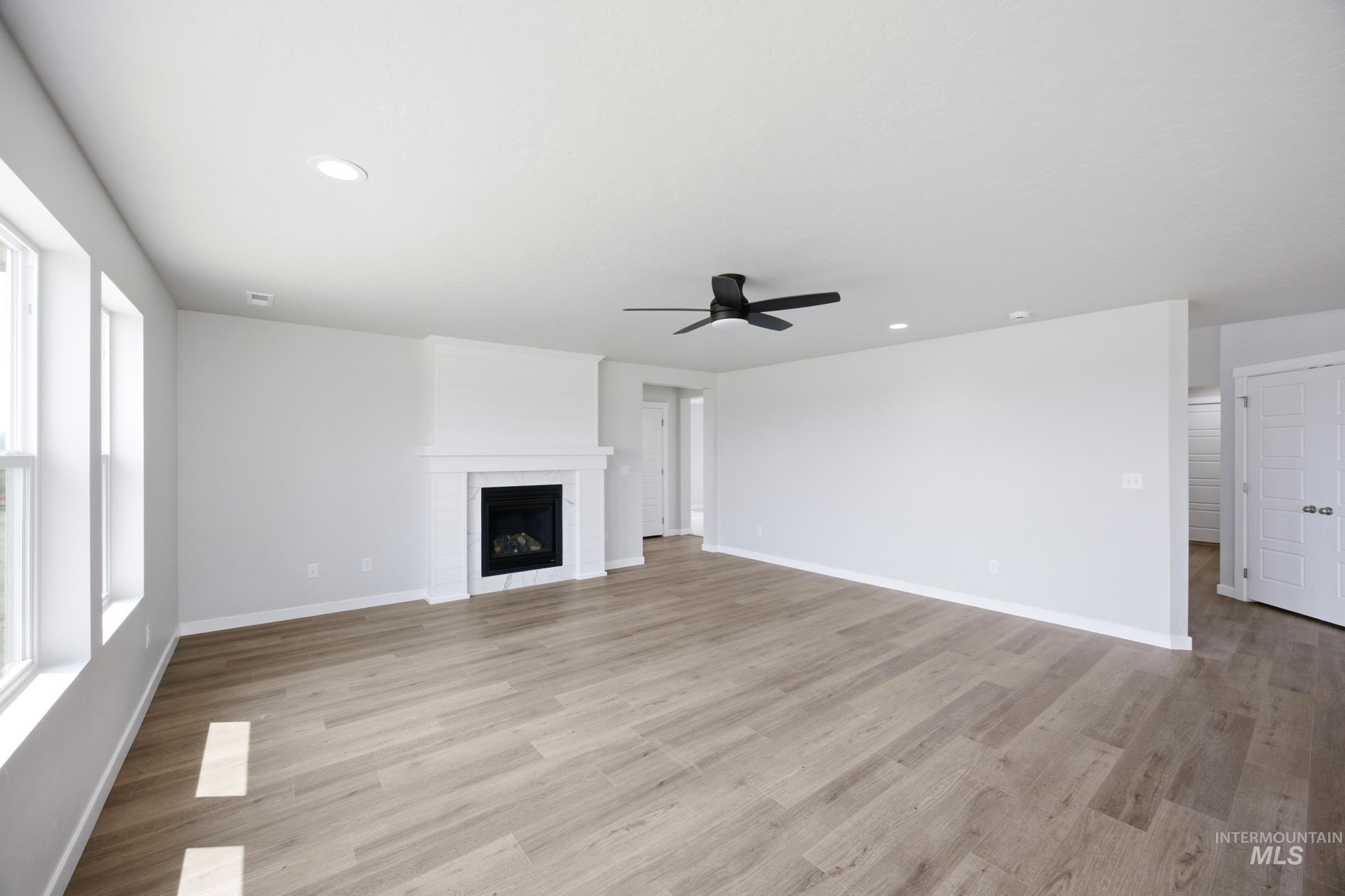 7271 W Trumbull Ct Property Photo 8