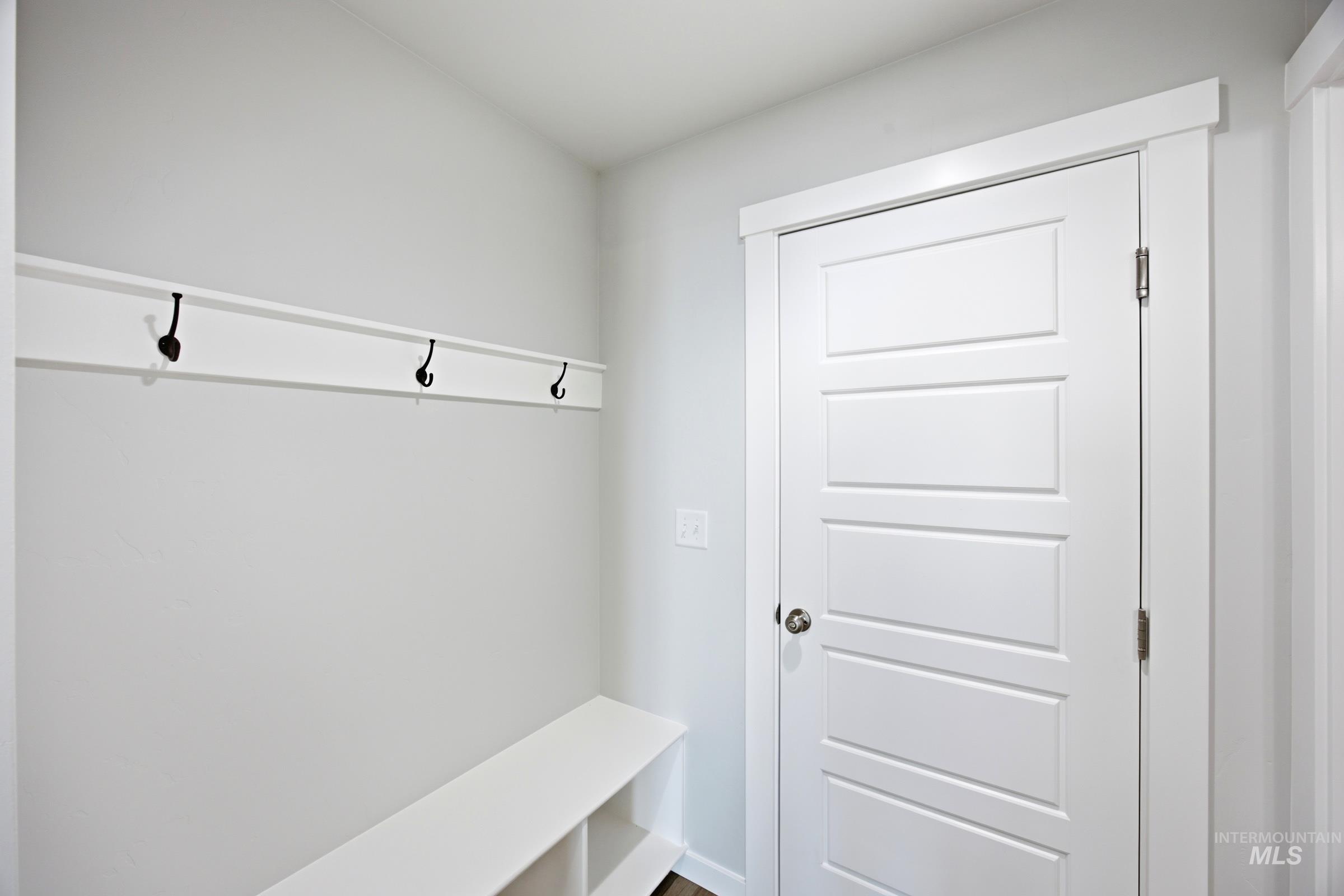 7476 W Trumbull Ct Property Photo 7