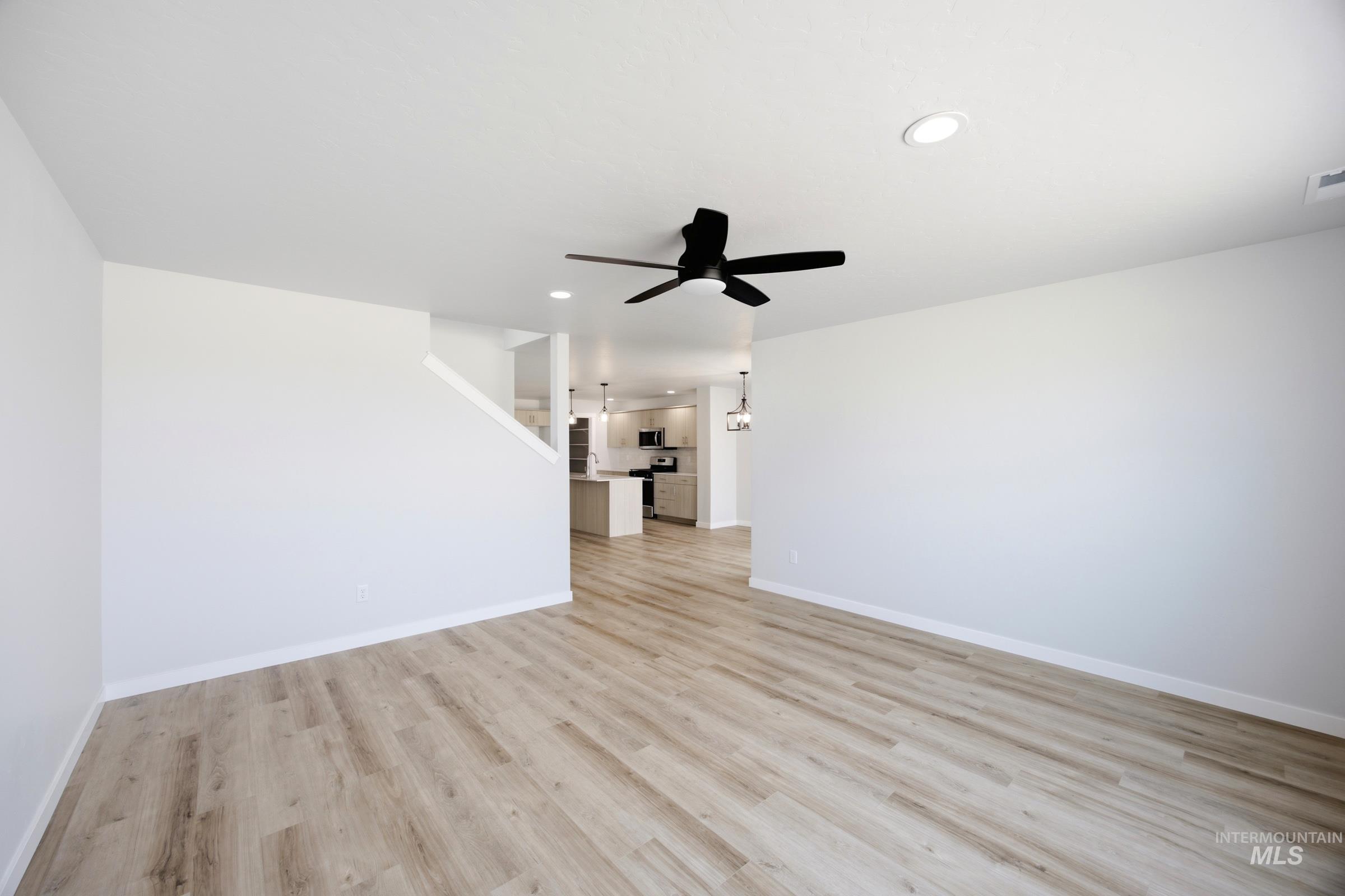 7476 W Trumbull Ct Property Photo 10