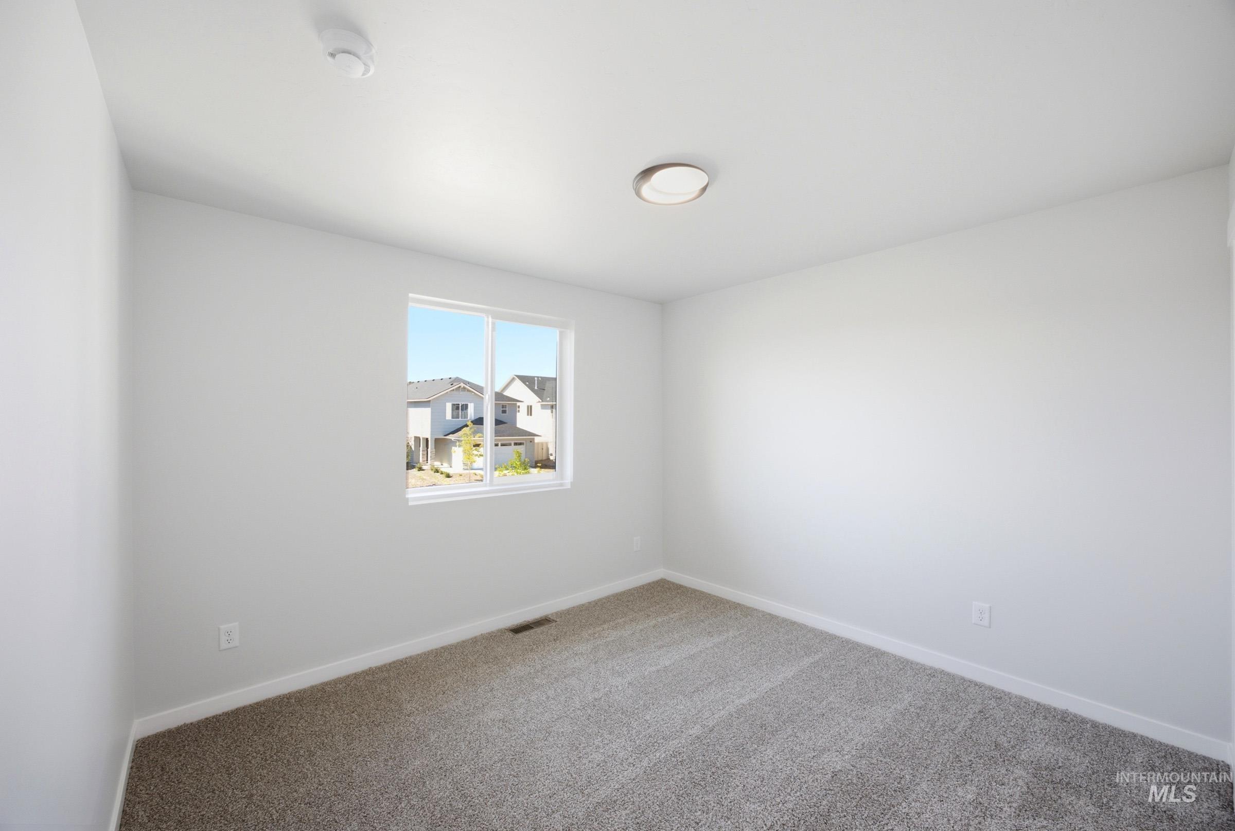 7406 W Trumbull Ct Property Photo 13