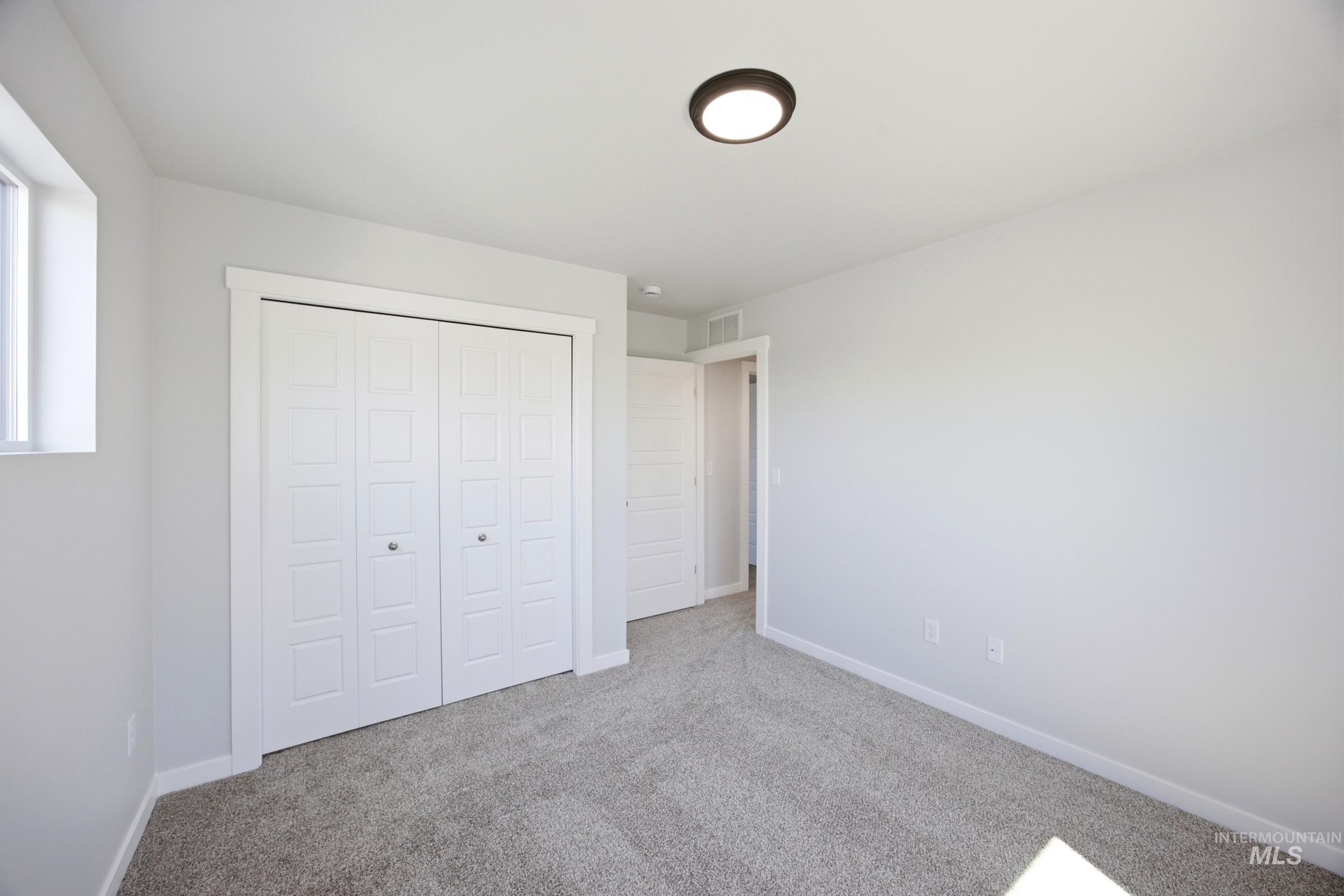 7406 W Trumbull Ct Property Photo 16
