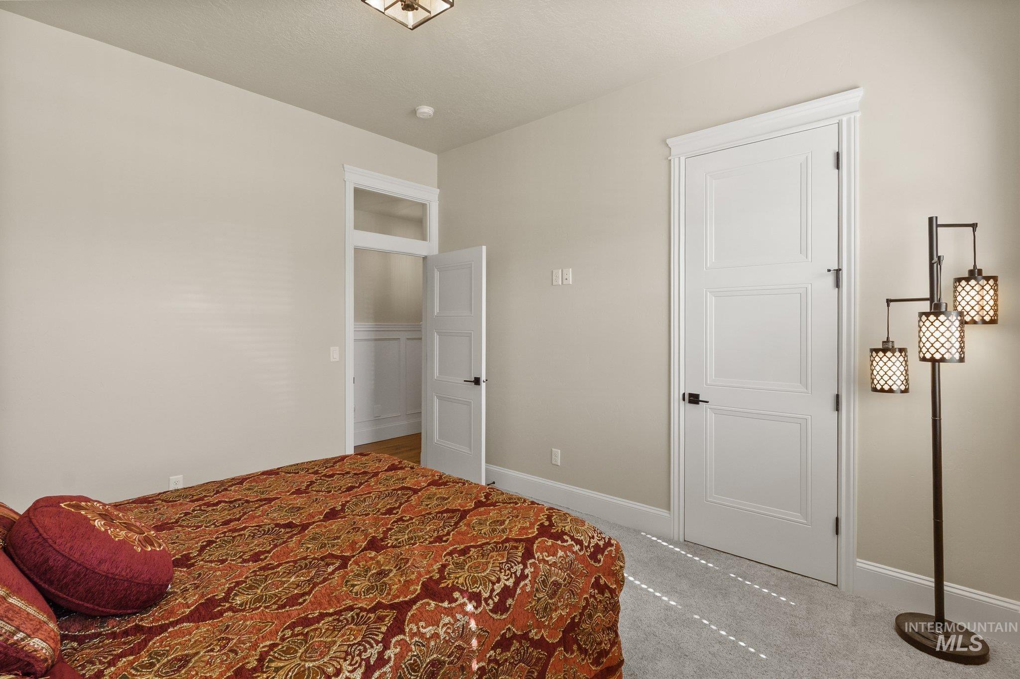 6810 N Winward Ave Property Photo 21