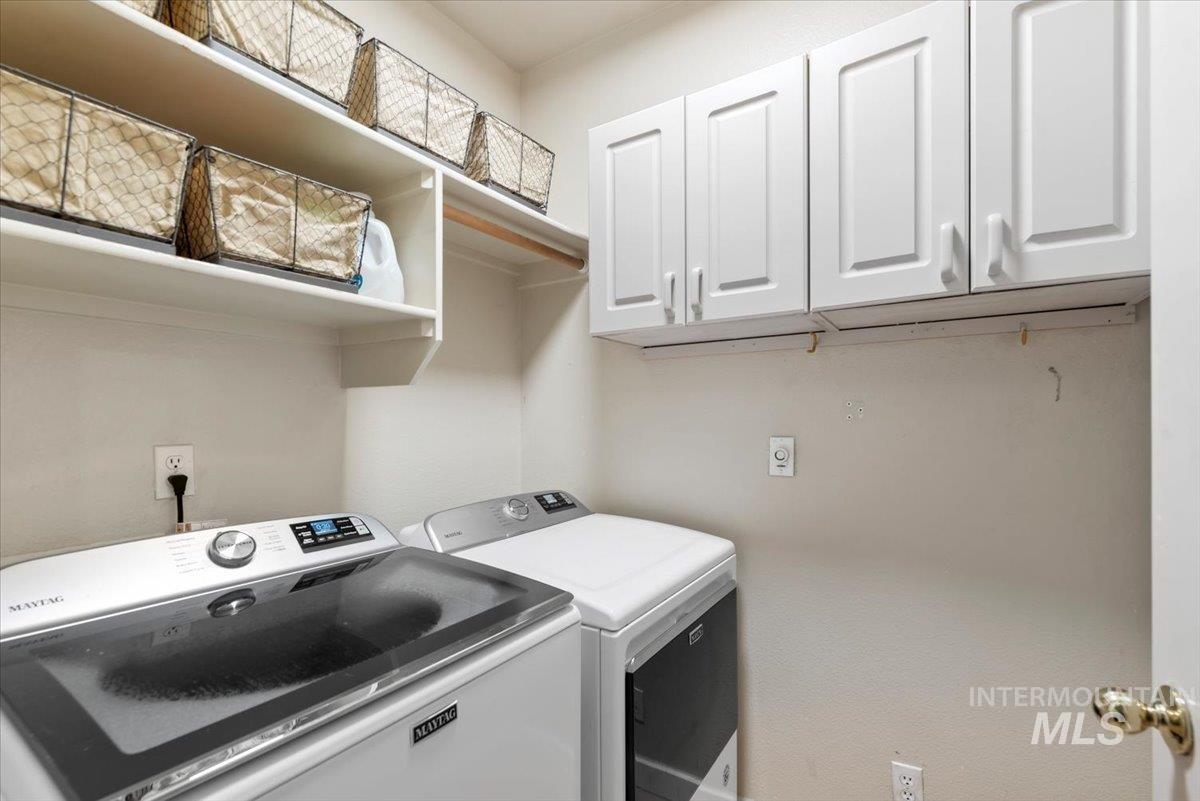 4210 E Carnation Ct. Property Photo 24