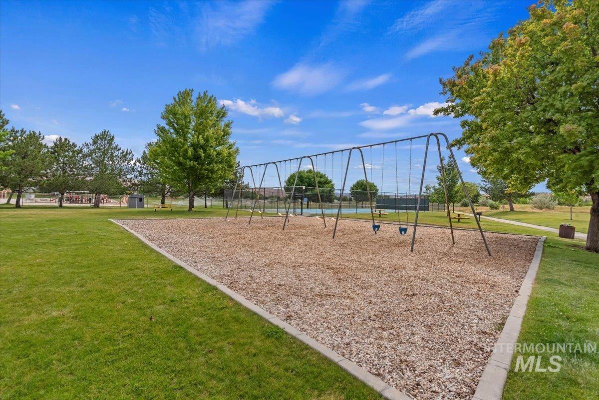 4210 E Carnation Ct. Property Photo 33