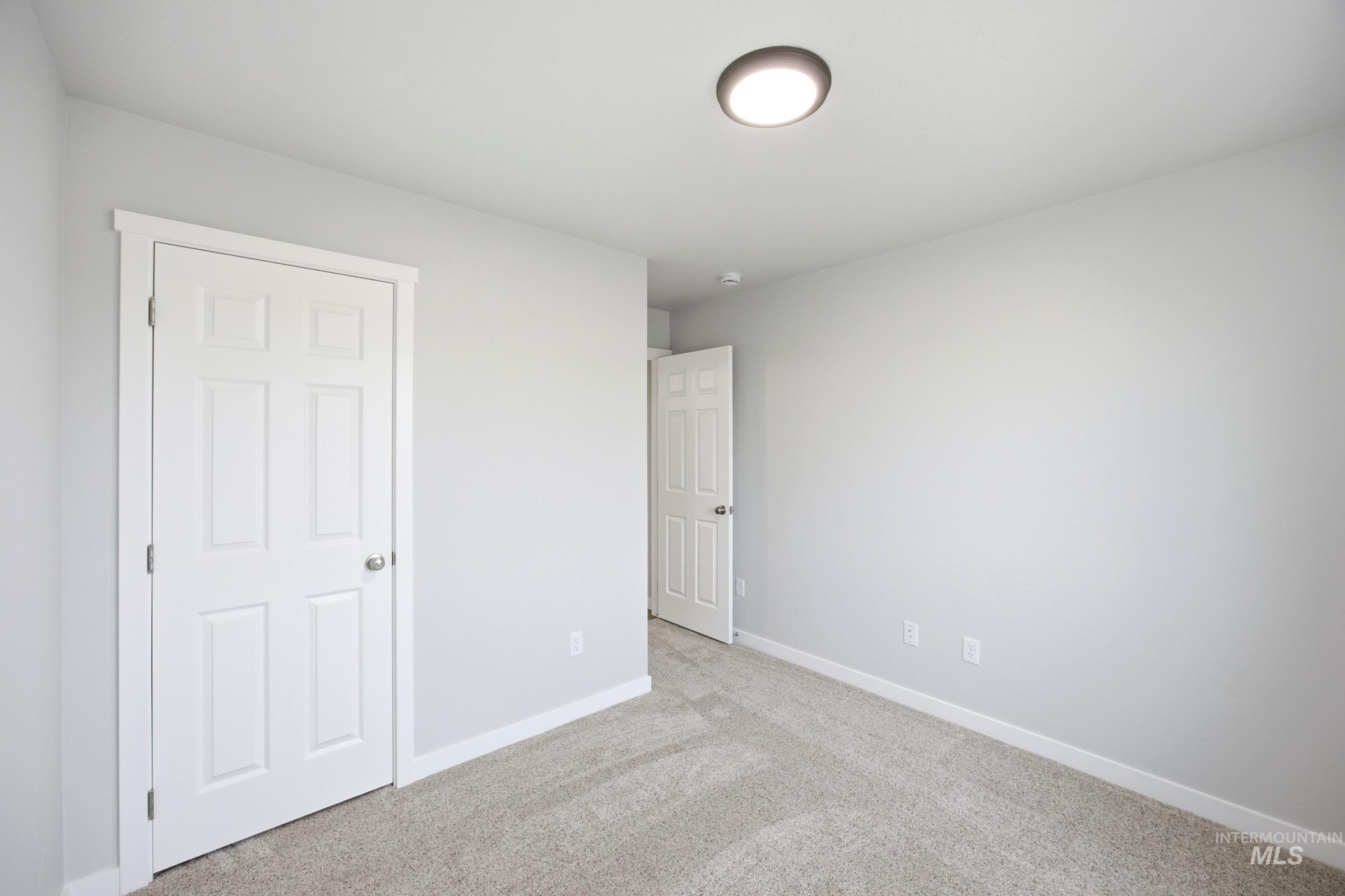 1391 Sunday River St Property Photo 10