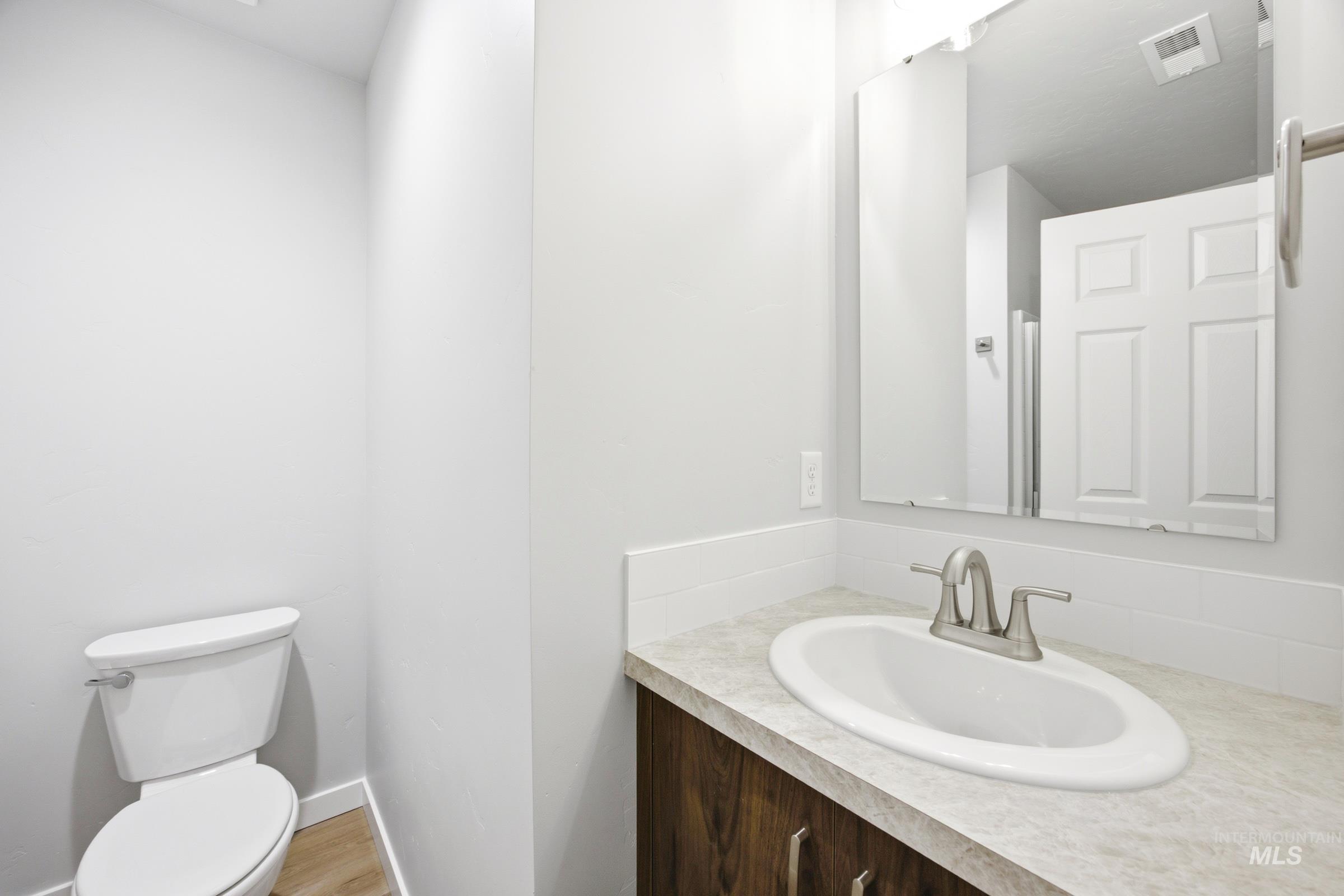 1391 Sunday River St Property Photo 11