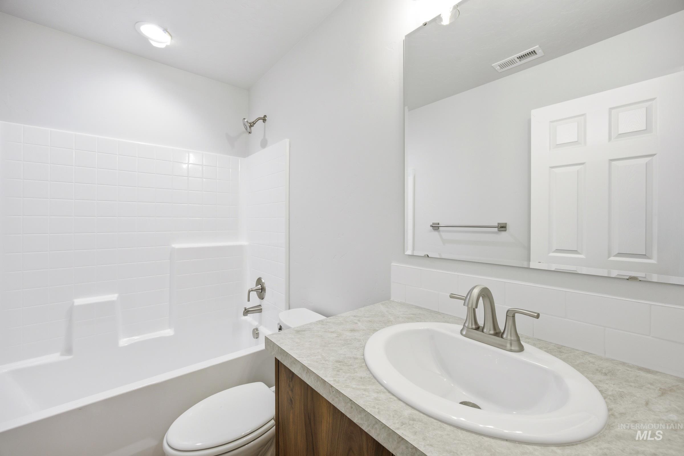 1391 Sunday River St Property Photo 20